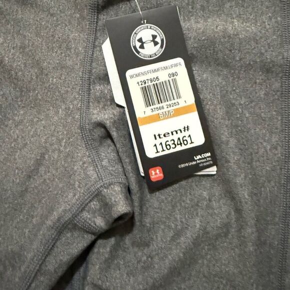 Under Armour Gray Cropped leggings size small - Picture 3 of 3
